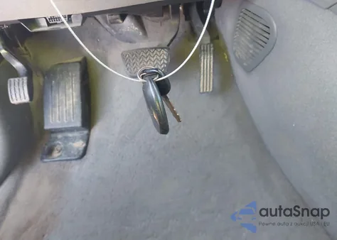 2011 Chevrolet Traverse Ls из США, поврежденный, VIN 1GNKRFED5BJ190492